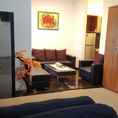Sultan Guesthouse ตุลุงอากุง ภายนอก รูปภาพ