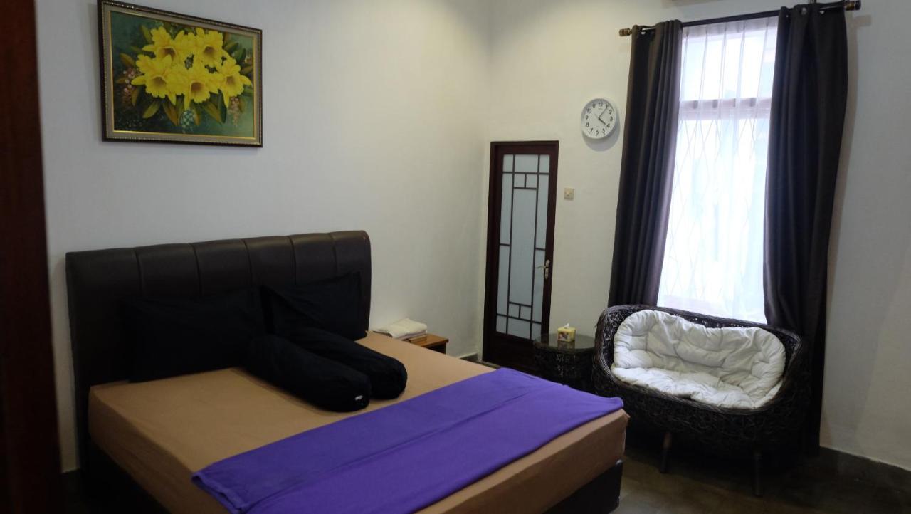 Sultan Guesthouse ตุลุงอากุง ภายนอก รูปภาพ