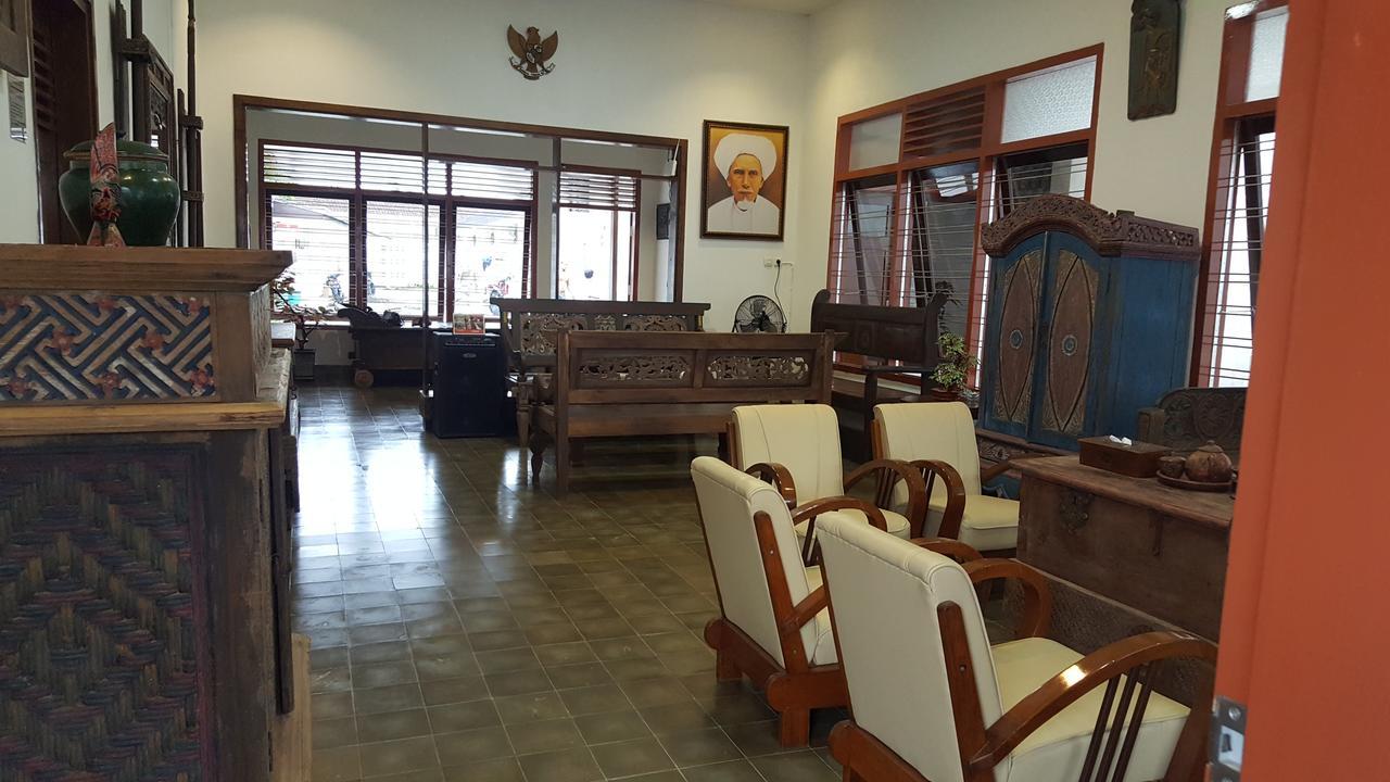 Sultan Guesthouse ตุลุงอากุง ภายนอก รูปภาพ