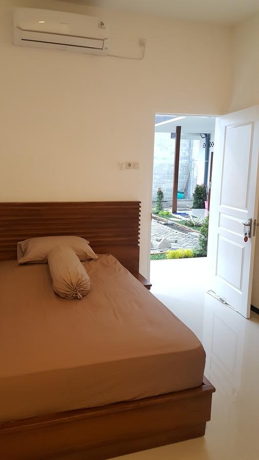 Sultan Guesthouse ตุลุงอากุง ภายนอก รูปภาพ
