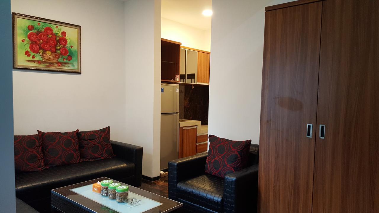 Sultan Guesthouse ตุลุงอากุง ภายนอก รูปภาพ