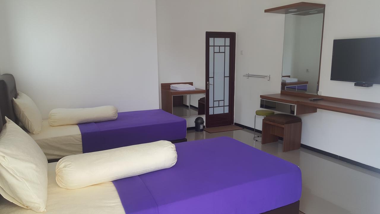 Sultan Guesthouse ตุลุงอากุง ภายนอก รูปภาพ