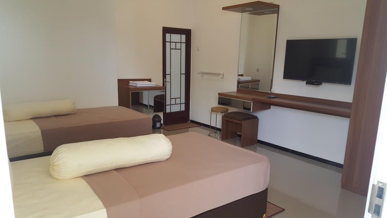 Sultan Guesthouse ตุลุงอากุง ภายนอก รูปภาพ