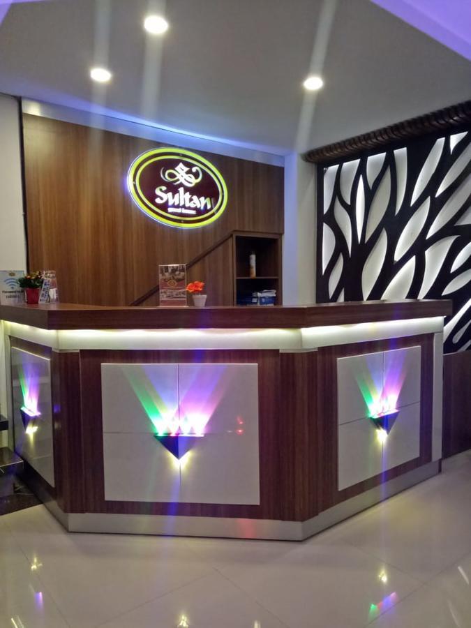Sultan Guesthouse ตุลุงอากุง ภายนอก รูปภาพ